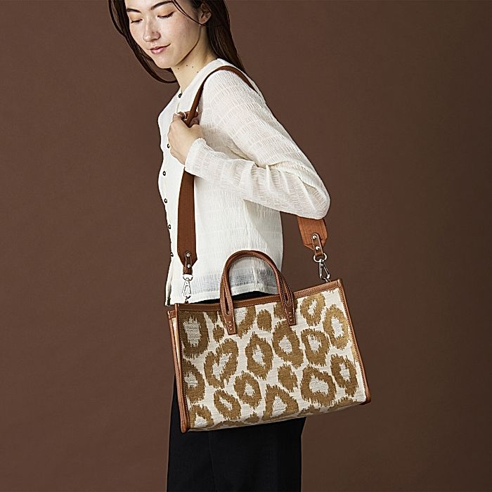 A VACATION BREAD M トートバッグ A VACATION｜BREAD M｜トートバッグ｜HAPPY PLUS
