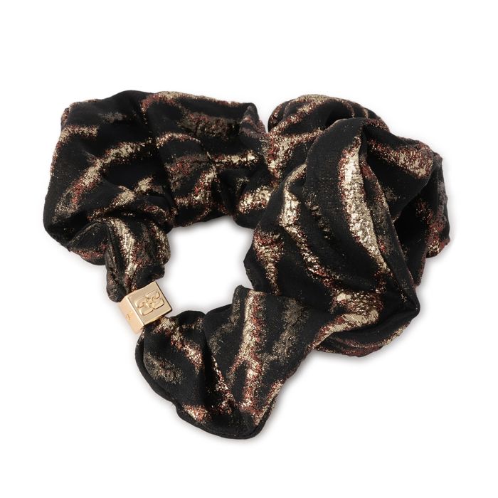 GANNI｜Metallic Cloque Scrunchie｜ヘアアクセサリー｜HAPPY PLUS